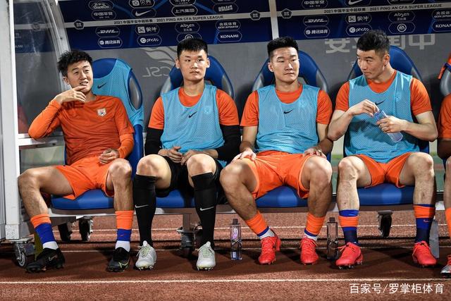 曼城在获悉违规指控后仍狂掷四亿余镑引援